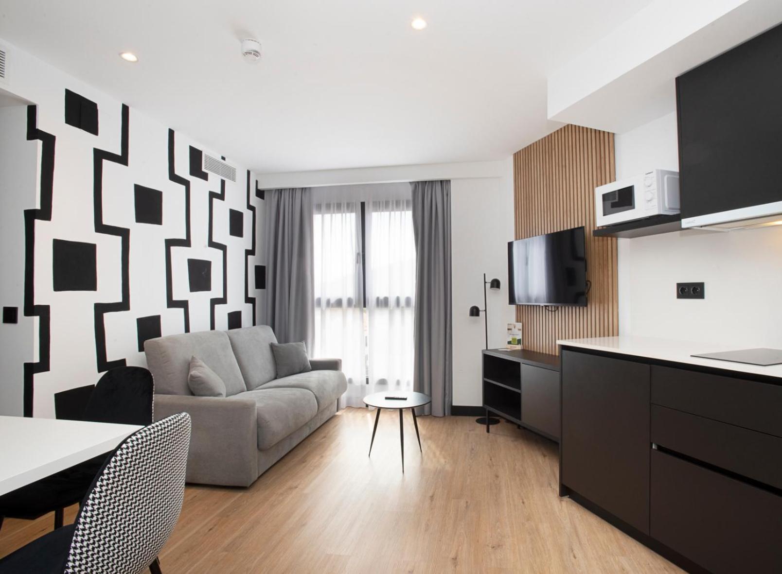 Sercotel Plana Suites Vall de Uxó Esterno foto